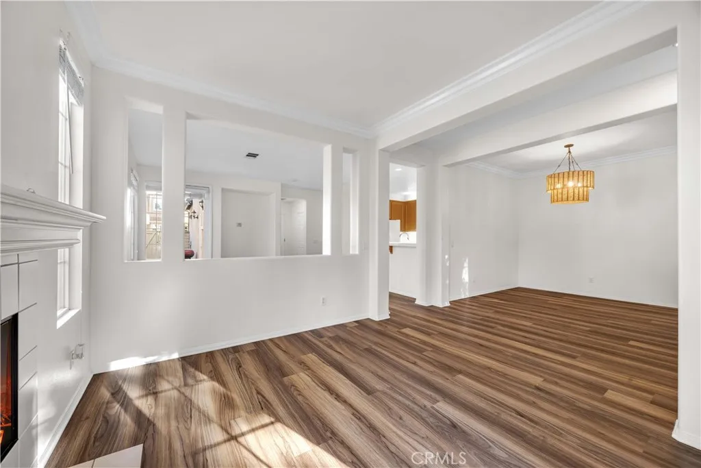 27626 Sunny Creek Drive, Valencia, California 91354 home-pic-5